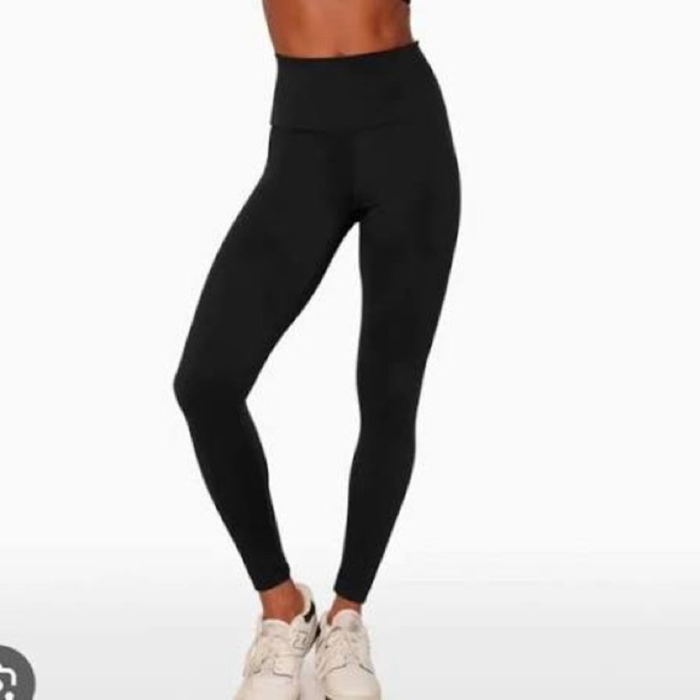 SET Active Black Leggings